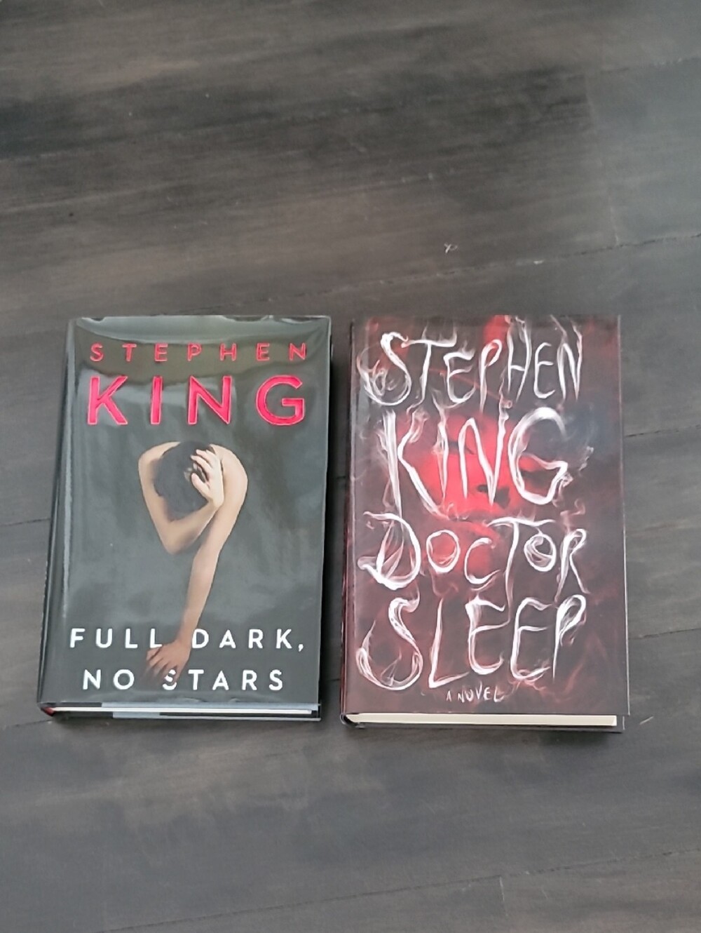 Stephen King Doctor Sleep - Red & Black Hardcover Novel